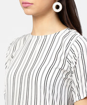 Multi Colored Maxi dress with round neck and Half sleeves