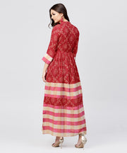 Red printed dress with mandarin collar and 3/4 sleeves