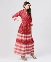Red printed dress with mandarin collar and 3/4 sleeves