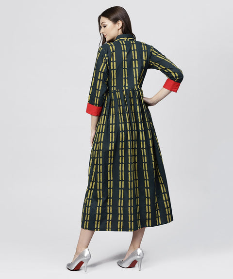 Blue cotton Printed 3/4 sleeves Kurta with shirt Collar and front Placket