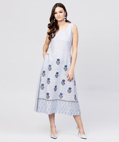 White  Sleeveless A-line Kurta with Round neck