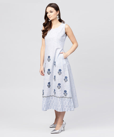 White  Sleeveless A-line Kurta with Round neck