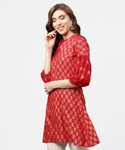 Red Printed Short kurta with key hole neck and 3/4 sleeves