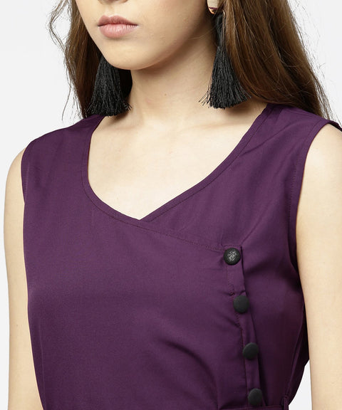 Purple sleeveless A-line dress with belt