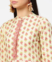 Off white printed 3/4th sleeve cotton straight kurta