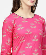 Pink 3/4th sleeve cotton printed kurta with black printed ankle length pallazo