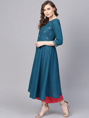 Teal blue Embroidered Kurta with Round neck & 3/4 sleeves