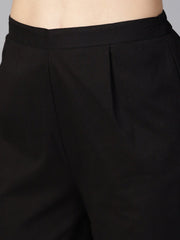 Floral Printed 3/4th sleeve a-line kurta with solid black pants