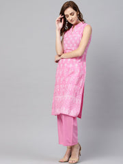 Pink Printed sleeveless Kurta set with solid Pants