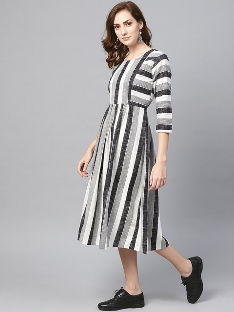 Black & Wihte Stripped Dress With Round Neck & 3/4 Sleeves