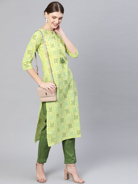 Women Green Bandhani Printed Kurta with Trousers
