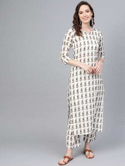 Off White & Beige Paisley printed Kurta set with pants