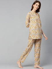 Women Cream And multi floral prnt Top and pant set