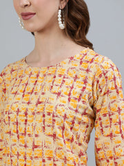 Women Red Printed Straight Kurta With Three Quarter Sleeves