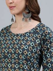 Women Grey Printed Straight Kurta With Three Quarter Sleeves