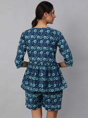 Women Blue Floral Printed Night Suit