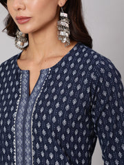 Women Navy Blue Ethnic Printed Straight Kurta With Three Quarter Sleeves