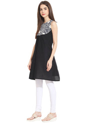Black sleevless cotton kurti