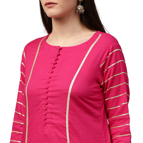 Pink 3/4th Sleeve Cotton straight kurta with gotta work