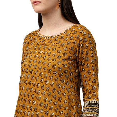 Yellow printed 3/4th sleeve Assymetric Cotton Anarkali kurta