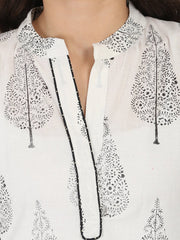 Off white printed 3/4th sleeve cotton kurta with black printed skirt