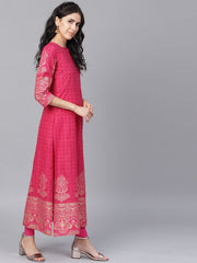 Maroon printed 3/4th sleeve cotton A-line kurta