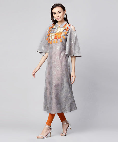 Grey foil printed 3/4th Circle cold shoulder sleeve cotton kurta with tussel work at yoke