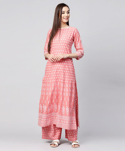 Peach printed 3/4th sleeve cotton kurta with ankle length printed pallazo