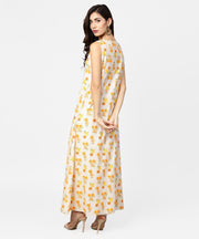 White printed A-line kurta with round neck