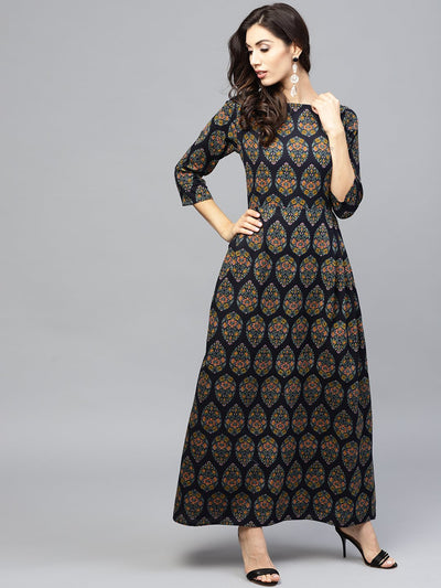 Multi Coloured Maxi dress with Round neck and 3/4 sleeves