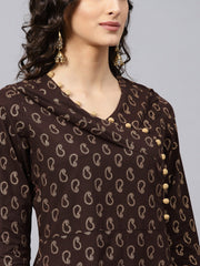 Dark Brown Printed Kurta with v-neck and 3/4 sleeves