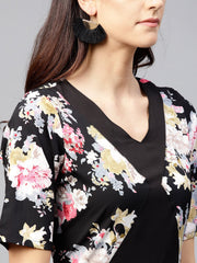 Black maxi dress with round neck and 3/4 sleeves