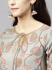 Multi colored 3/4th sleeve cotton anarkali kurta with solid ankle length palazzo