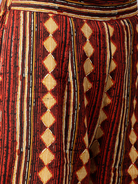 Beige half sleeve cotton kurta with ankle length Printed Palazzo