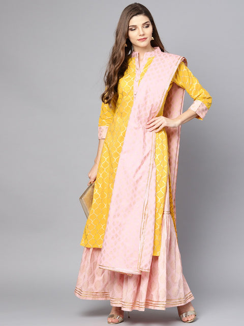 Women Yellow printed kurta set with Peach Printed Palazzo and Dupatta
