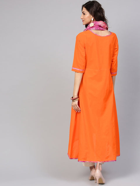 Solid A-line Orange Kurta with Megenta Stole