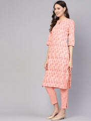 Women Peach-Coloured Printed Kurta with Trousers