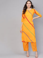 Women Yellow Printed Kurta with Trousers