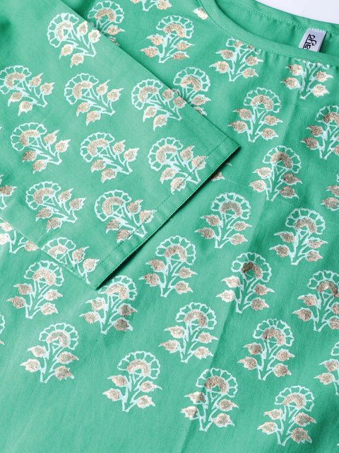 Women Green & White Printed Kurta with Palazzos