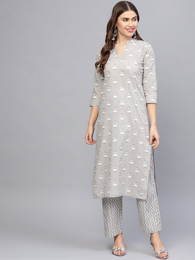 Women Grey & Off-White Printed Kurta with Trousers