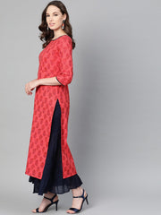 Red printed Straight Kurta with Round Neck & 3/4 sleeves