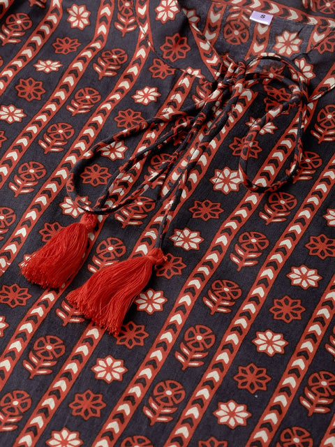 Nayo Women Black & Rust Regular Printed Top