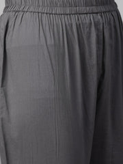 Nayo Women Peach & Burgundy Straight Floral Printed Kurta And Trousers Set