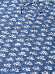 Nayo Nayo Adults-Women Blue & White Cotton Straight Floral Printed Kurta