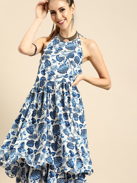 Women White Sleeveless Flared Gathered Kurta With Wired Peeko Sharara