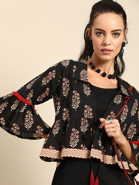 Nayo Women Black Calf Length Three-Quarter Sleeves Straight Floral Printed Cotton Kurta with Jacket