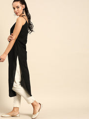 Nayo Women Black Calf Length Three-Quarter Sleeves Straight Floral Printed Cotton Kurta with Jacket