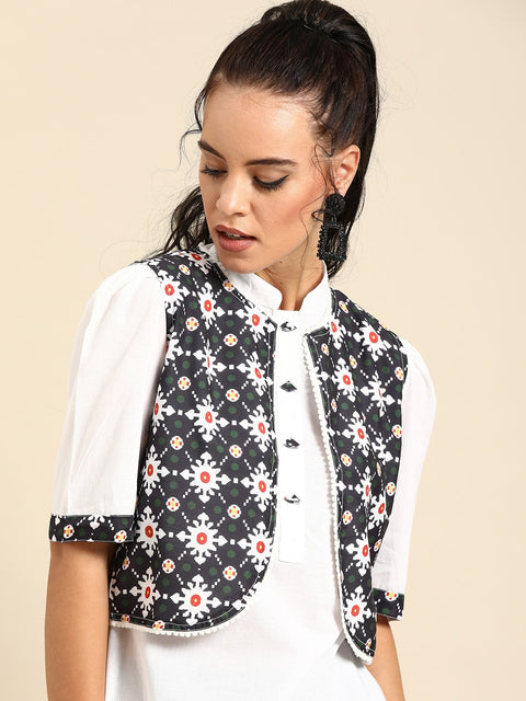 Nayo Women White Calf Length Short Sleeves Straight Solid Cotton Kurta with Jacket