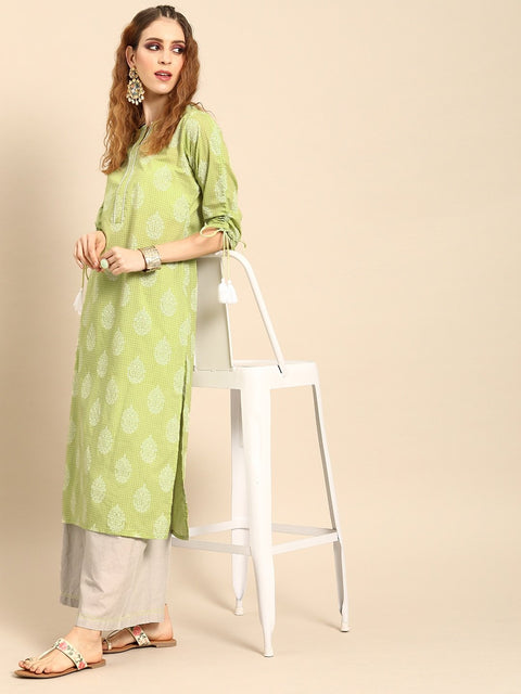 Women Pistachio Green Calf Length Three-Quarter Sleeves Straight Ethnic Motifs Printed Cotton Kurta
