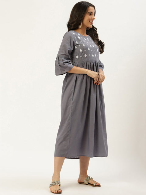 Women Grey Solid Solid Round Neck Cotton A-Line Dress